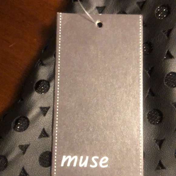 NWT Muse Black Perforated Faux Leather Sheath Dress w/Gold Sparkles - Size 6 - Picture 7 of 7